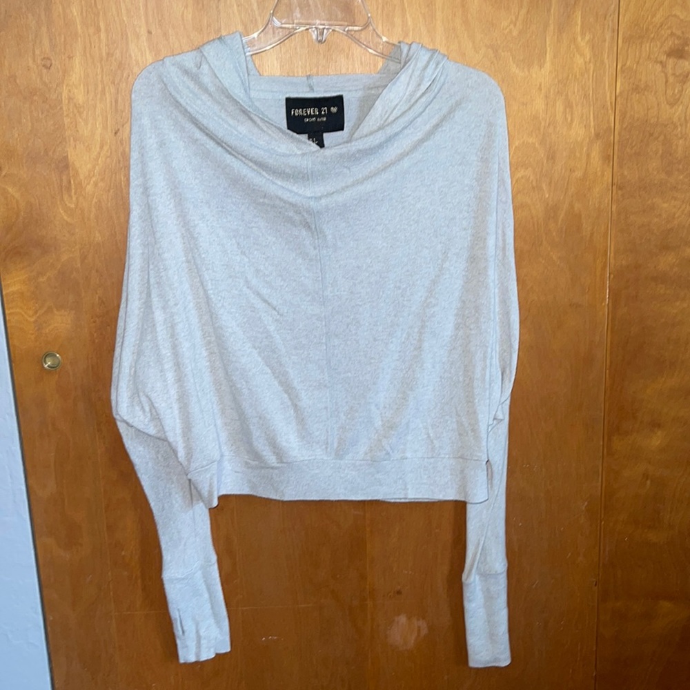 Forever 21 sweatshirt. Size small.